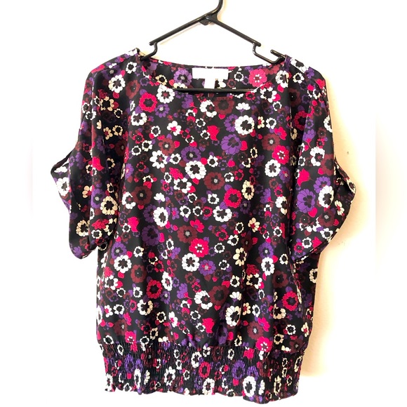 MICHAEL Michael Kors Tops - NWT! Michael Kors floral shirt 🌺